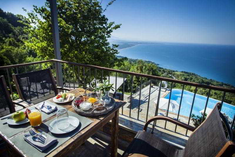 Dohos Boutique Hotel ลาริซา ภายนอก รูปภาพ