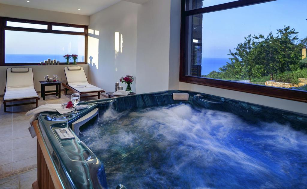 Dohos Boutique Hotel ลาริซา ภายนอก รูปภาพ